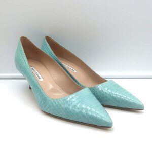 Manolo Blahnik BB 100 Snakeskin Pointed Toe Pumps Aqua